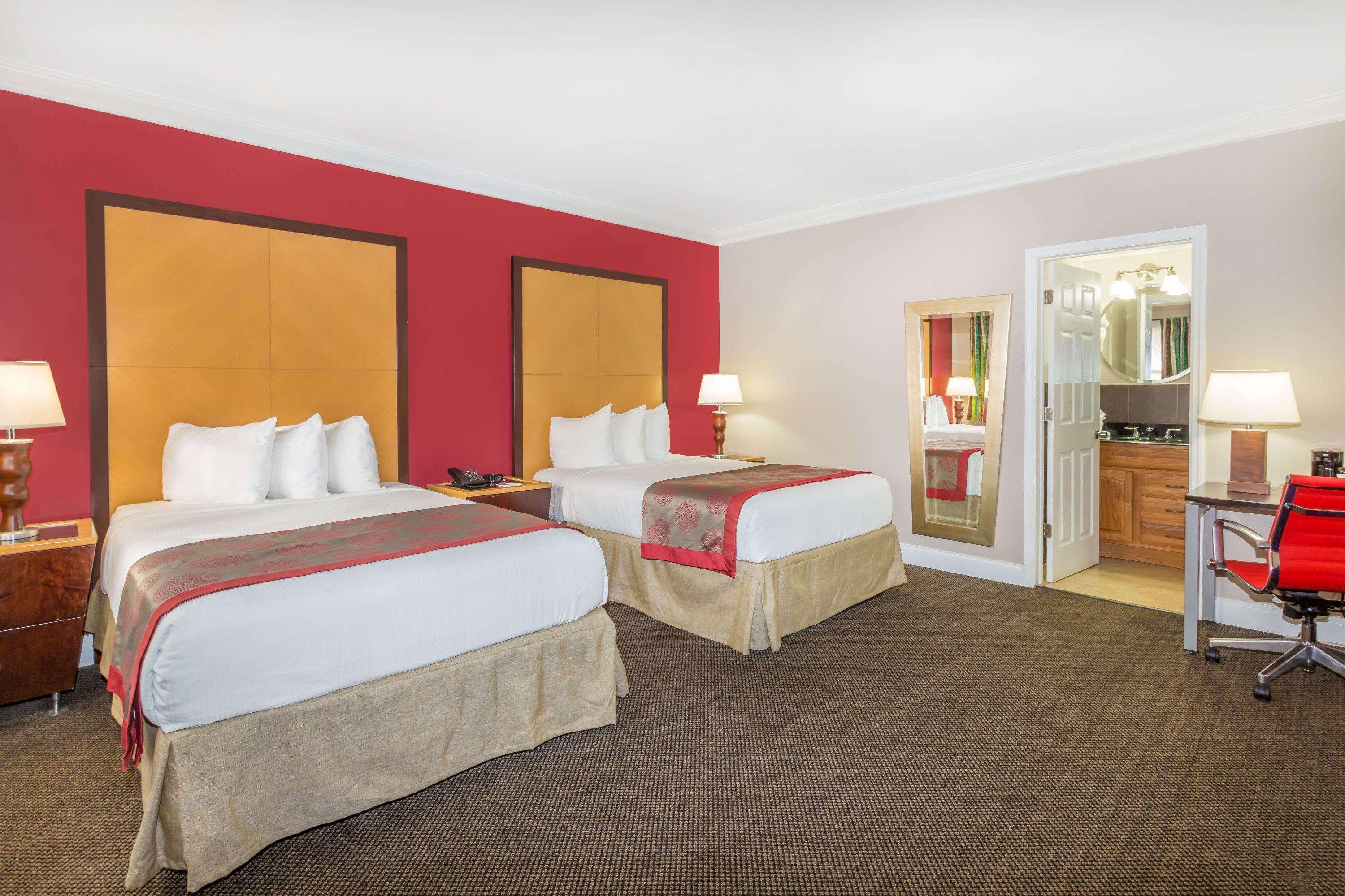 Ramada By Wyndham Miami Springs/Miami International Airport Hotel Eksteriør billede