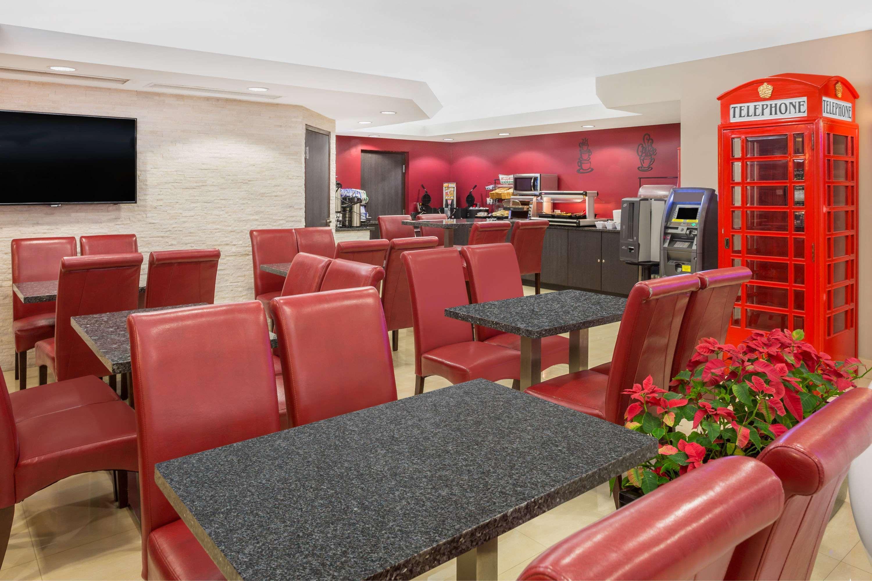 Ramada By Wyndham Miami Springs/Miami International Airport Hotel Eksteriør billede