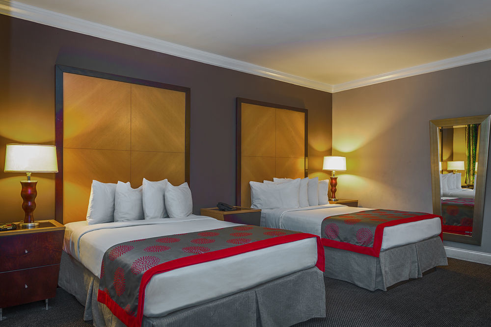 Ramada By Wyndham Miami Springs/Miami International Airport Hotel Eksteriør billede