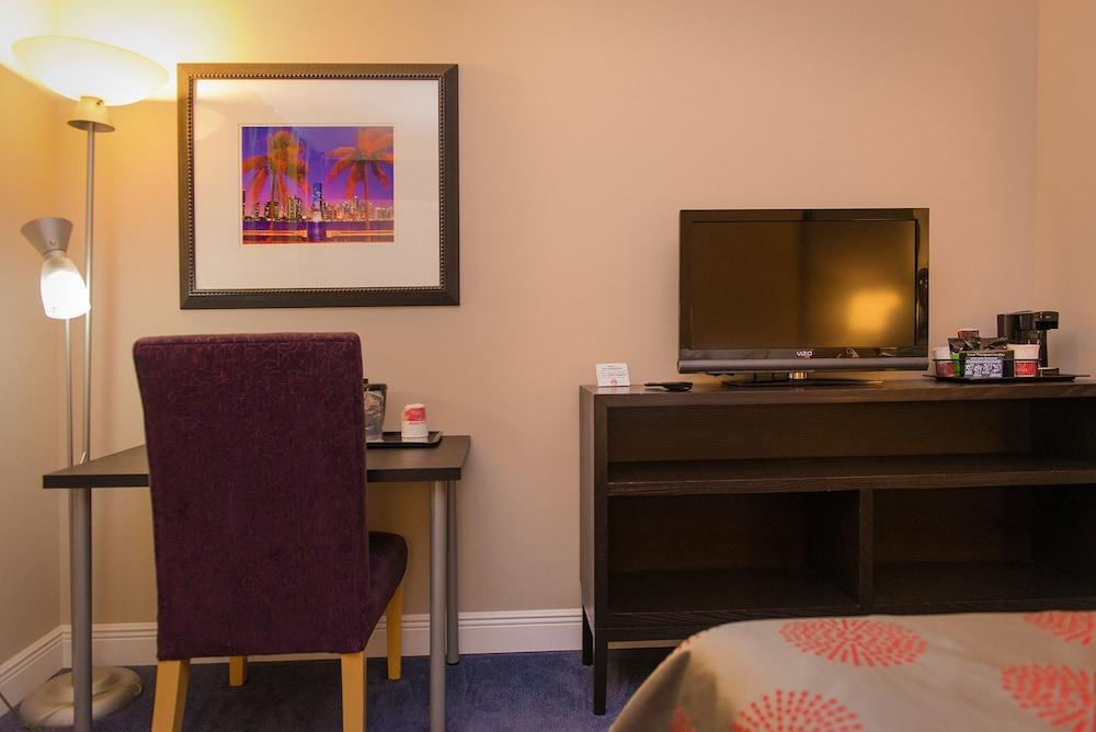 Ramada By Wyndham Miami Springs/Miami International Airport Hotel Eksteriør billede